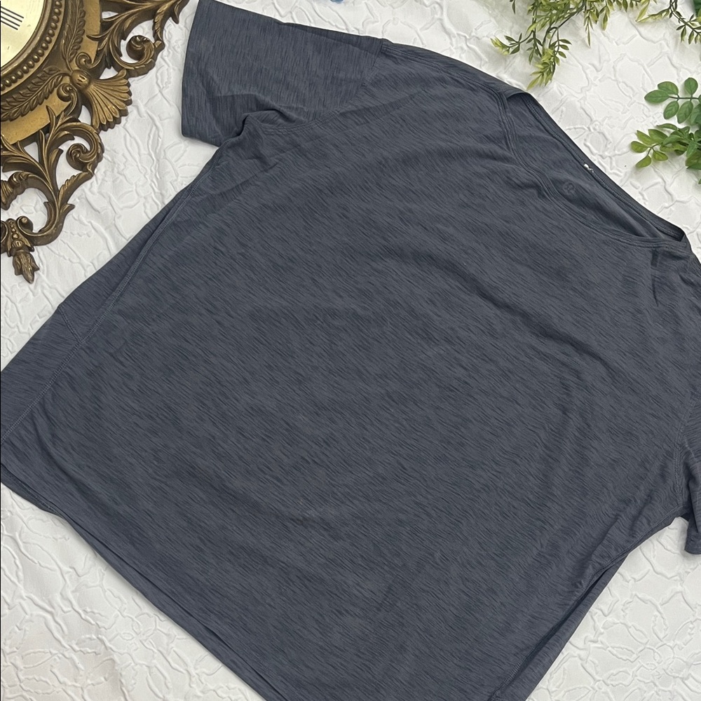 Lululemon Gray Short Sleeve